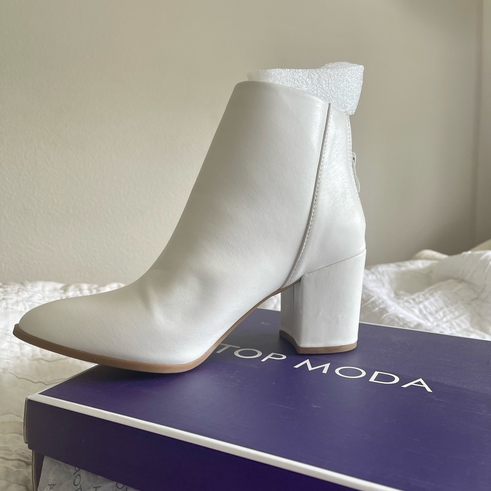 Lola White Heeled Booties